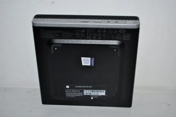 Неттоп HP EliteDesk 800 G3 Desktop Mini USFF / Intel Core i5-6500T (4 ядра по 2.5 - 3.1 GHz) / 32 GB DDR4 / 500 GB SSD NEW / Intel UHD Graphics 630 / DisplayPort / Windows 11 Pro / Блок живлення б/в - зображення 9