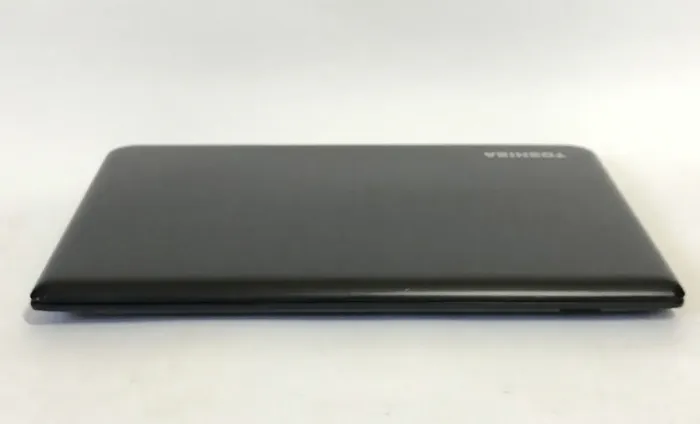 Ноутбук Toshiba Satellite PRO C70-B / 17.3" (1600x900) TN / Intel Core i3-4005U (2 (4) ядра по 1.7 GHz) / 4 GB DDR3 / 120 GB SSD / Intel HD Graphics 4400 / WebCam / DVD-ROM / Win 10 Home б/в - зображення 6