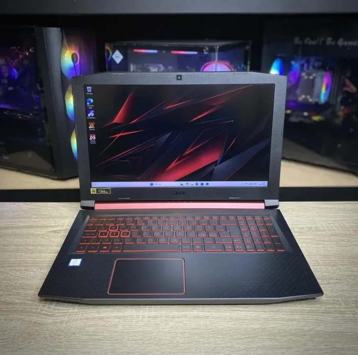 Ігровий ноутбук Acer Nitro 5 / 15.6" (1920x1080) IPS / Intel Core i5-8300H (4 (8) ядра по 2.3 - 4.0 GHz) / 8 GB DDR4 / 512 GB SSD / nVidia GeForce GTX 1050, 4 GB GDDR5, 128-bit / WebCam б/в - зображення 2