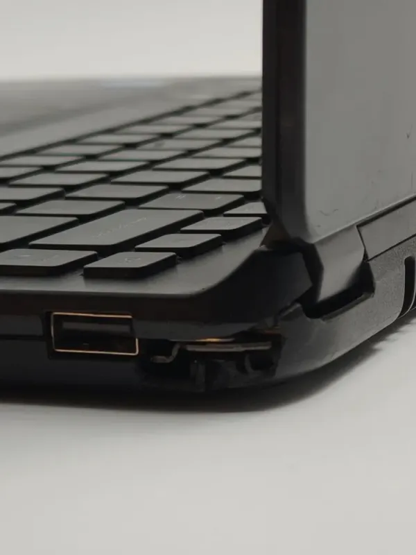 Ноутбук Б-клас Acer TravelMate P446-M / 14" (1920x1080) IPS / Intel Core i7-5500U (2 (4) ядра по 2.4 - 3.0 GHz) / 8 GB DDR3 / 256 GB SSD / Intel HD Graphics 5500 / WebCam / Win 10 Pro б/в - зображення 9