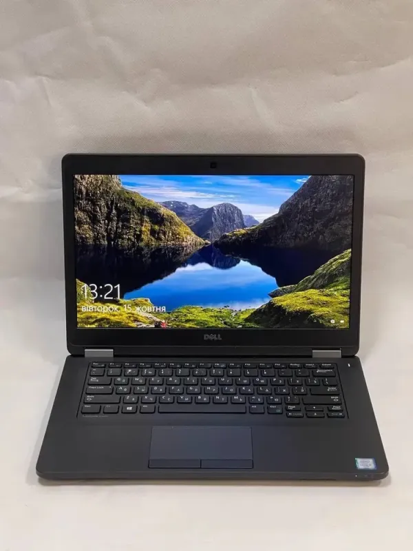 Ноутбук Dell Latitude E5470 / 14" (1920x1080) IPS / Intel Core i5-6200U (2 (4) ядра по 2.3 - 2.8 GHz) / 8 GB DDR4 / 256 GB SSD / Intel HD Graphics 520 / WebCam б/в - зображення 3