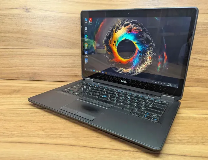 Ноутбук Б-клас Dell Latitude E7440 / 14" (1920x1080) IPS Touch / Intel Core i5-4310U (2 (4) ядра по 2.0 - 3.0 GHz) / 8 GB DDR3 / 128 GB SSD + 120 GB SSD / Intel HD Graphics 4400 / WebCam / Windows 10 б/в - зображення 5