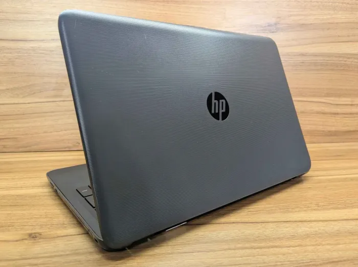 Ноутбук Б-клас HP 255 G5 / 15.6" (1366x768) TN / AMD A6-7310 (4 ядра по 2.0 - 2.4 GHz) / 8 GB DDR3 / 240 GB SSD / AMD Radeon R4 Graphics / WebCam / Windows 10 б/в - зображення 7