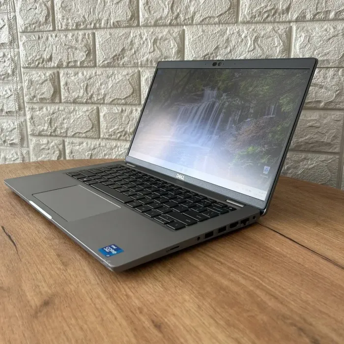 Ультрабук Б-клас Dell Latitude 5420 / 14" (1920x1080) IPS / Intel Core i7-1185G7 (4 (8) ядра по 3.0 - 4.2 GHz) / 16 GB DDR4 / 512 GB SSD / Intel Iris X Graphics / WebCam б/в - зображення 5