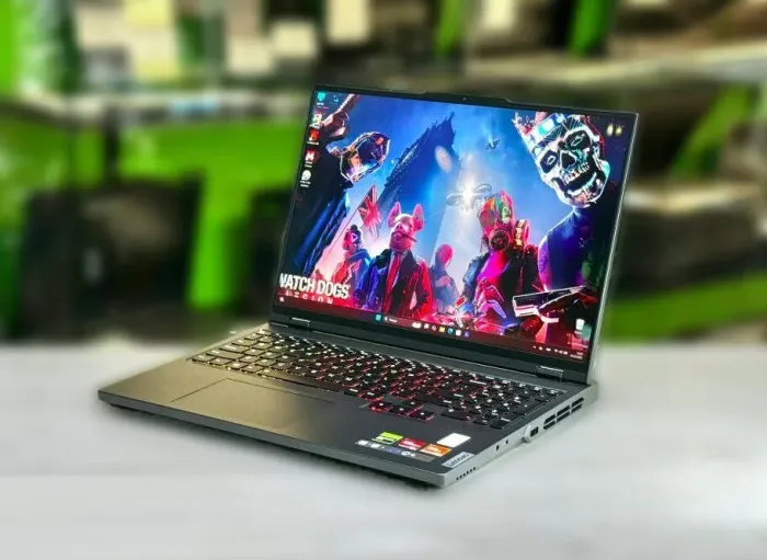 Ігровий ноутбук Lenovo Legion 5 Pro 16ARX8 / 16" (2560x1600) IPS / AMD Ryzen 5 7645HX (6 (12) ядер по 4.0 - 5.0 GHz) / 16 GB DDR5 / 512 GB SSD M.2 / nVidia GeForce RTX 4050, 6 GB GDDR6, 96-bit / WebCam / Win 11 Home б/в - зображення 5