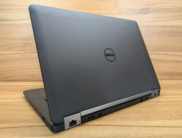 Ультрабук Dell Latitude E7470 / 14" (2560x1440) IPS Touch / Intel Core i5-6300U (2 (4) ядра по 2.4 - 3.0 GHz) / 8 GB DDR4 / 240 GB SSD / Intel HD Graphics 520 / WebCam / Windows 10 б/в - зображення 7