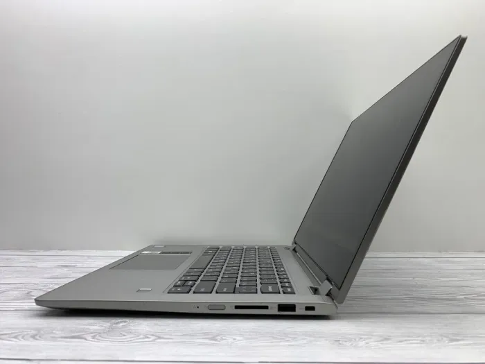 Ноутбук-трансформер Б-клас Lenovo Yoga 530-14IKB / 14" (1920x1080) IPS Touch / Intel Core i3-8130U (2 (4) ядра по 2.2 - 3.4 GHz) / 8 GB DDR4 / 120 GB SSD / Intel UHD Graphics 620 / WebCam б/в - зображення 7