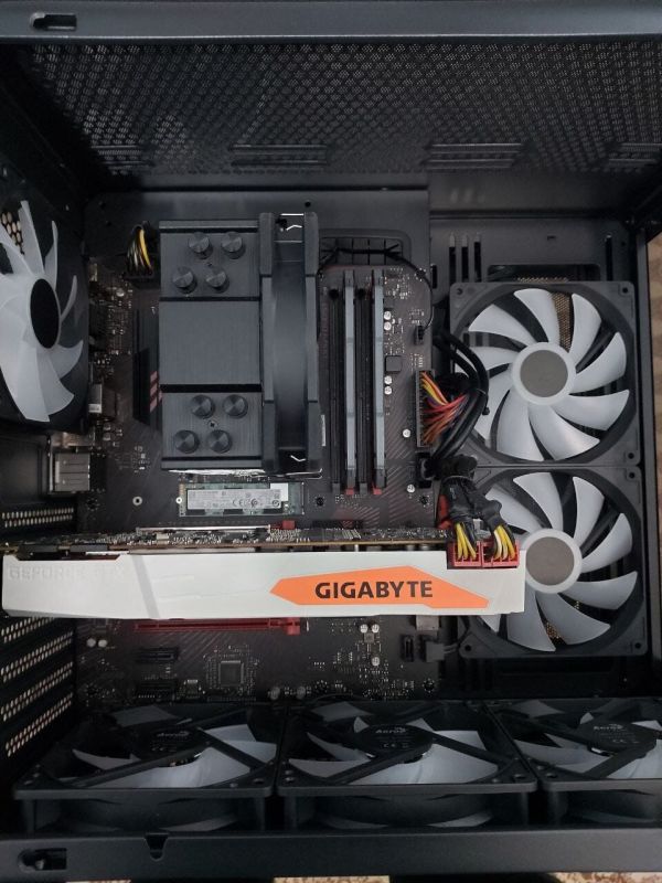 Ігровий ПК AeroCool Dryft Tower / Intel Core i7-8700 (6 (12) ядра по 3,2 - 4,6 ГГц) / 32 ГБ DDR4 / 1000 ГБ SSD M.2 + 1000 ГБ HDD / nVidia GeForce GTX 1080 Ti, 11 ГБ GDDR5X, 320-bit / 700 Вт б/в - изображение 5