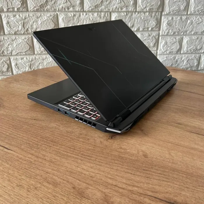 Ігровий ноутбук Б-клас Acer Nitro 5 AN515-58 / 15.6" (1920x1080) IPS / Intel Core i7-12700H (14 (20) ядер по 3.5 - 4.7 GHz) / 16 GB DDR4 / 1000 GB SSD / nVidia GeForce RTX 3070, 8 GB GDDR6, 256-bit / WebCam б/в - зображення 6