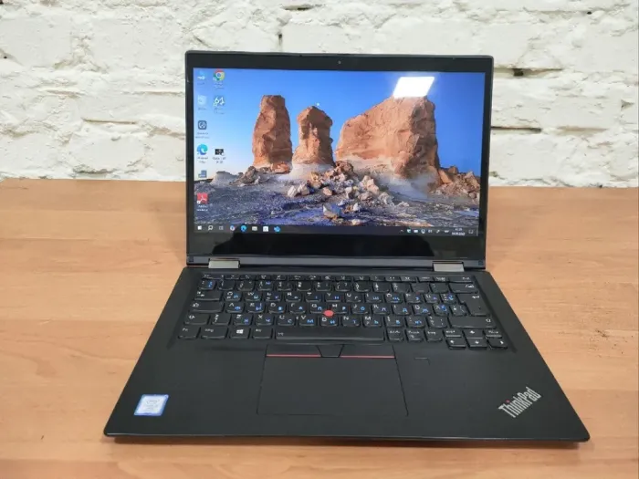 Ультрабук-трансформер Lenovo ThinkPad X390 Yoga / 13.3" (1920x1080) IPS Touch / Intel Core i7-8550U (4 (8) ядра по 1.8 - 4.0 GHz) / 8 GB DDR4 / 480 GB SSD / Intel UHD Graphics / WebCam / 3G б/в - зображення 2