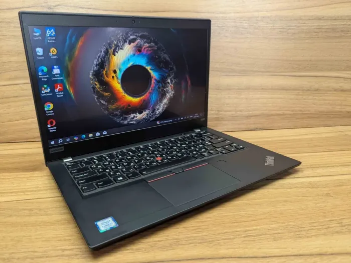 Ультрабук Lenovo ThinkPad x390 / 13.3" (1920x1080) IPS Touch / Intel Core i7-8565U (4 (8) ядра по 1.8 - 4.6 GHz) / 8 GB DDR4 / 512 GB SSD / Intel UHD Graphics / WebCam / TouchID / Windows 10 б/в - зображення 4