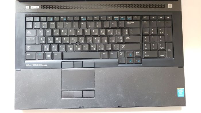 Мобільна робоча станція Б-класу Dell Precision M6800 / 17.3" (1920x1080) TN / Intel Core i7-4800MQ (4 (8) ядра по 2,7 - 3,7 ГГц) / 32 ГБ DDR3 / 512 ГБ SSD + 500 ГБ HDD / nVidia Quadro K5100M, 8 ГБ GDDR5, 256-біт / WebCam б/в - зображення 3