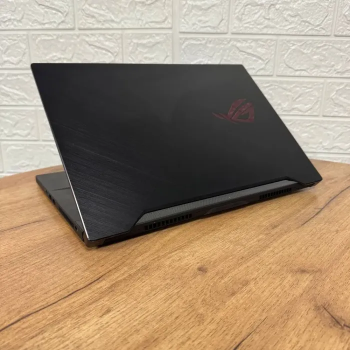 Ігровий ноутбук Б-клас Asus ROG Zephyrus GU502GV / 15.6" (1920x1080) IPS / Intel Core i7-9750H (6 (12) ядер по 2.6 - 4.5 GHz) / 16 GB DDR4 / 512 GB SSD / nVidia GeForce RTX 2060, 6 GB GDDR6, 192-bit / WebCam б/в - зображення 6