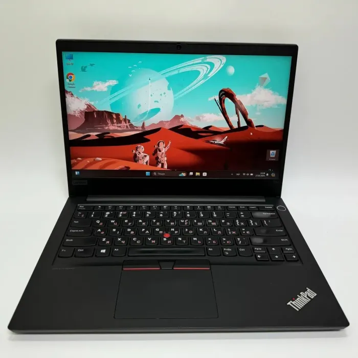 Ультрабук Lenovo ThinkPad E14 / 14" (1920x1080) IPS / Intel Core i5-10310U (4 (8) ядра по 1.7 - 3.4 GHz) / 16 GB DDR4 / 256 GB SSD / Intel UHD Graphics / WebCam б/в - зображення 2