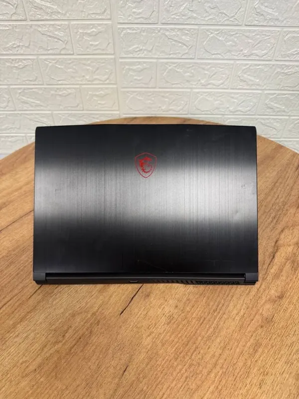 Ігровий ноутбук Б-клас MSI Thin GF63 12VE / 15.6" (1920x1080) IPS / Intel Core i5-12450H (8 (12) ядер по 3.3 - 4.4 GHz) / 8 GB DDR4 / 512 GB SSD / nVidia GeForce RTX 4050, 6 GB GDDR6, 96-bit / WebCam б/в - зображення 3