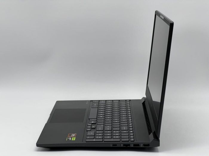 Ігровий ноутбук Б-класу HP Victus 15-fb3001nr / 15,6" (1920x1080 ) IPS / AMD Ryzen Al 7 350 (8 (16) ядер по 2.0 - 5.0 ГГц) / 32 ГБ DDR5 / 960 ГБ SSD / nVidia GeForce RTX 5060, 8 ГБ GDDR7, 128-біт / Веб-камера б/в - зображення 4