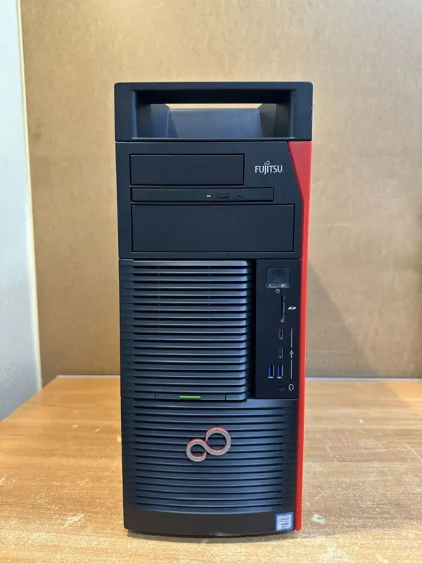 Робоча станція класу B Fujitsu Celsius M770n Tower / Intel Xeon W-2123 (4 (8) ядра по 3,6 - 3,9 ГГц) / 64 ГБ DDR4 / 512 ГБ SSD M.2 / nVidia Quadro P2000, 5 ГБ GDDR5, 160-біт / 450 Вт / DVD-ROM / DisplayPort б/в - зображення 2