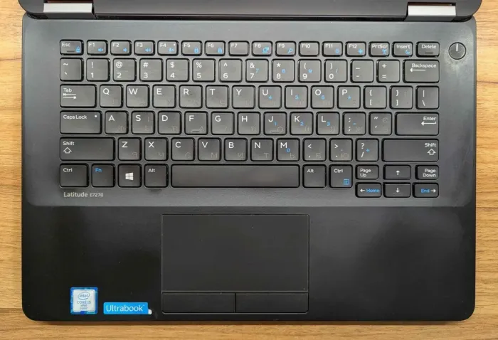 Нетбук Dell Latitude E7270 / 12.5" (1920x1080) IPS / Intel Core i5-6300U (2 (4) ядра по 2.4 - 3.0 GHz) / 8 GB DDR4 / 256 GB SSD / Intel HD Graphics 520 / HDMI / WebCam / Windows 10 б/в - зображення 3