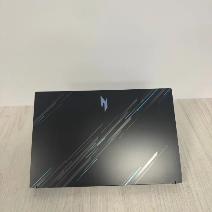 Ігровий ноутбук Aser Nitro V15 ANV15-51 / 15,6" (1920x1080) IPS / Intel Core i5-13420H (8 (12) ядер по 3,4 - 4,6 ГГц) / 16 ГБ DDR5 / 512 ГБ SSD / nVidia GeForce RTX 4050, 6 ГБ GDDR6, 96-біт / Веб-камера б/в - зображення 6