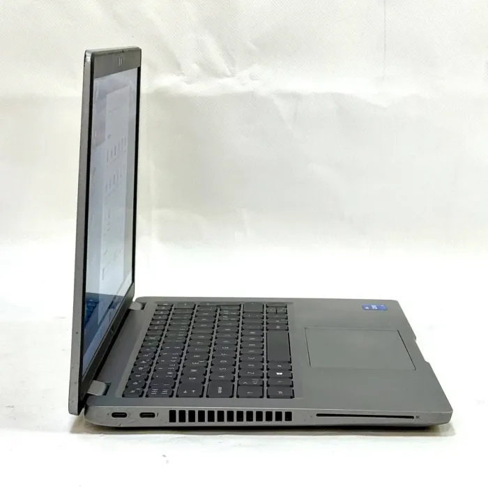 Ультрабук Dell Latitude 5420 / 14" (1920x1080) IPS / Intel Core i5-1135G7 (4 (8) ядра по 2.4 - 4.2 GHz) / 32 GB DDR4 / 256 GB SSD / Intel Iris Xe Graphics / WebCam / Windows 11 Pro б/в - зображення 5