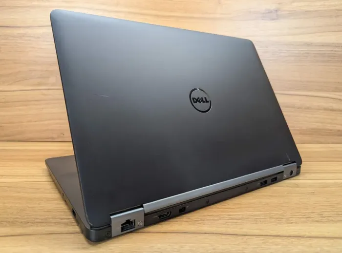 Ультрабук Dell Latitude E7470 / 14" (1920x1080) IPS / Intel Core i7-6600U (2 (4) ядра по 2.6 - 3.4 GHz) / 8 GB DDR4 / 256 GB SSD / Intel HD Graphics 520 / WebCam / HDMI / Windows 10 б/в - зображення 7