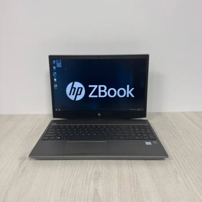 Ноутбук HP ZBook 15v G5 / 15.6" (1920x1080) IPS / Intel Core i5-8300H (4 (8) ядра по 2.3 - 4.0 GHz) / 16 GB DDR4 / 256 GB SSD M.2 / Intel UHD Graphics 630 / WebCam б/в - зображення 2