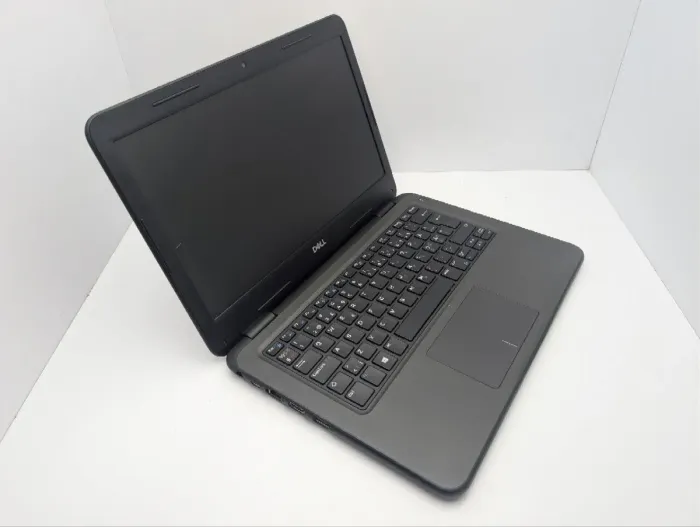 Ноутбук Dell Latitude 3310 / 13.3" (1366x768) TN / Intel Core i3-8145U (2 (4) ядра по 2.1 - 3.9 GHz) / 8 GB DDR4 / 128 GB SSD / Intel UHD Graphics / WebCam б/в - зображення 6