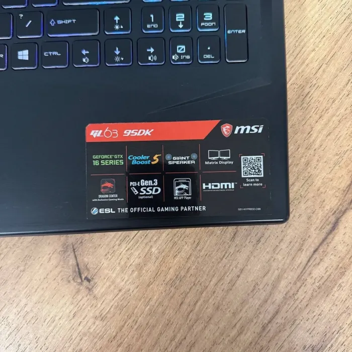 Ігровий ноутбук Б-клас MSI GL63 9SDK / 15.6" (1920x1080) IPS / Intel Core i7-9750H (6 (12) ядер по 2.6 - 4.5 GHz) / 16 GB DDR4 / 512 GB SSD / nVidia GeForce GTX 1660 Ti, 6 GB GDDR6, 192-bit / WebCam б/в - зображення 9