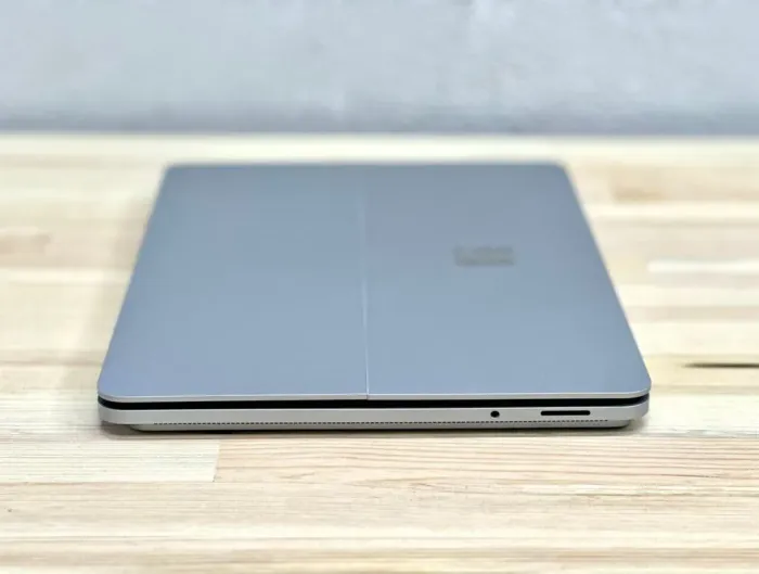 Ігровий ноутбук-трансформер Microsoft SurFace Laptop Studio / 14.3" (2400x1600) IPS Touch / Intel Core i7-11370H (4 (8) ядра по 3.3 - 4.8 GHz) / 32 GB DDR4 / 1000 GB SSD / nVidia GeForce RTX 3050 Ti, 4 GB GDDR6, 128-bit / WebCam / Win 11 Pro б/в - зображення 4