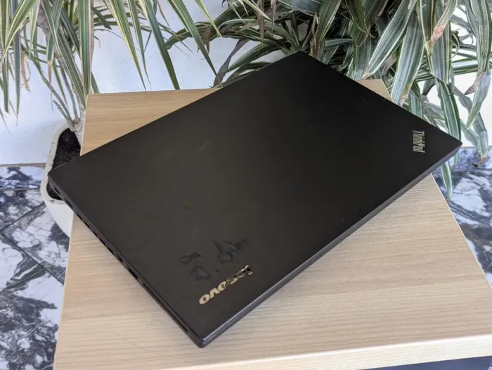 Ноутбук Б-клас Lenovo ThinkPad T440s / 14" (1600x900) TN / Intel Core i5-4300U (2 (4) ядра по 1.9 - 2.9 GHz) / 8 GB DDR3 / 128 GB SSD / Intel HD Graphics 4400 / WebCam б/в - зображення 4