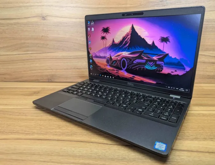 Ультрабук Б-клас Dell Latitude 5500 / 15.6" (1920x1080) IPS Touch / Intel Core i5-8365U (4 (8) ядра по 1.6 - 4.1 GHz) / 16 GB DDR4 / 512 GB SSD / Intel UHD Graphics 620 / WebCam / Windows 10 б/в - зображення 6