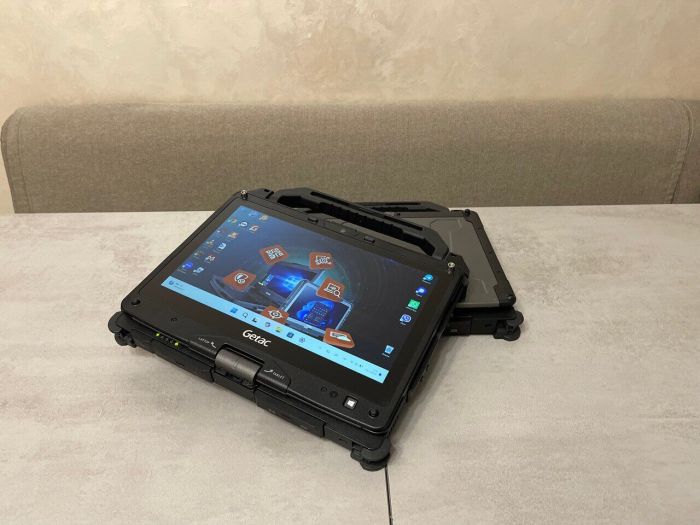 Захищений ноутбук-трансформер Getac V110 G5 / 11.6" (1920x1080) IPS Touch / Intel Core i5-8265U (4 (8) ядра по 1.6 - 3.9 GHz) / 16 GB DDR4 / 256 GB SSD / Intel UHD Graphics / WebCam / Стилус / Два АКБ б/в - зображення 4