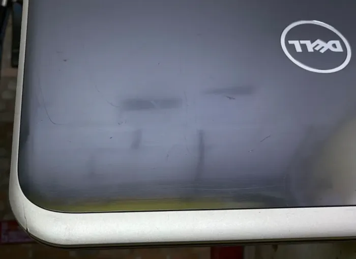 Ноутбук Б-клас Dell Inspiron 5520 / 15.6" (1366x768) TN / Intel Core i7-3612QM (4 (8) ядра по 2.1 - 3.1 GHz) / 8 GB DDR3 / 256 GB SSD / AMD Radeon HD 7600M, 1 GB GDDR3, 128-bit / WebCam б/в - зображення 5