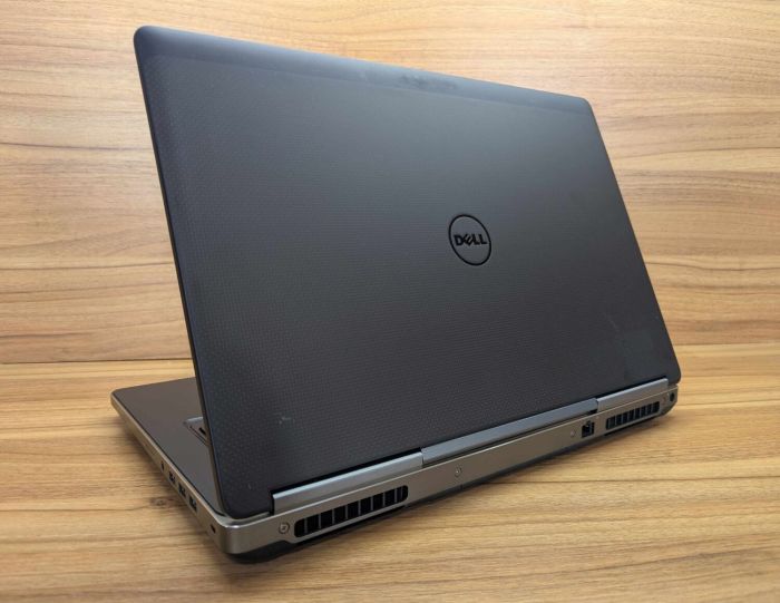 Мобільна робоча станція Dell Precision 7720 / 17.3" (1920x1080) IPS / Intel Xeon E3-1575M v6 (4 (8) ядра по 3.1 - 4.2 GHz) / 64 GB DDR4 / 960 GB SSD / nVidia Quadro P5000, 16 GB GDDR5X, 256-bit / HDMI / Windows 10 б/в - зображення 7