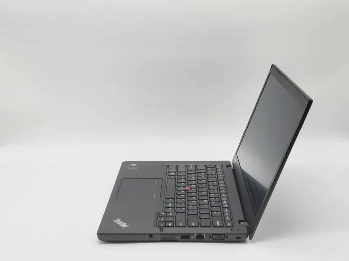Ноутбук Lenovo ThinkPad T440s / 14" (1920x1080) IPS / Intel Core i5-4300U (2 (4) ядра по 1.9 - 2.9 GHz) / 12 GB DDR3 / 512 GB SSD / Intel HD Graphics 4400 / WebCam б/в - зображення 4