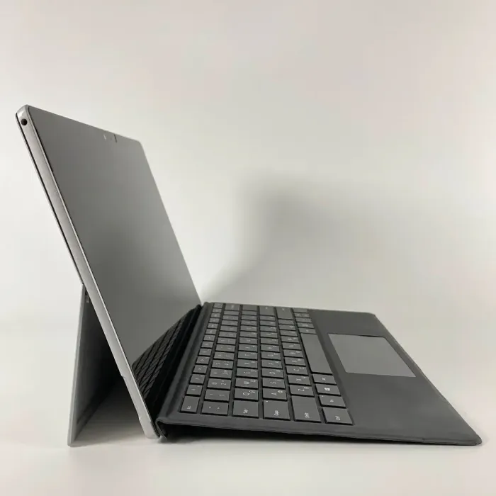 Нетбук-трансформер Б-клас Microsoft Surface Pro 6 / 12.3" (2736x1824) IPS Touch / Intel Core i5-8350U (4 (8) ядра по 1.7 - 3.6 GHz) / 8 GB DDR3 / 256 GB SSD / Intel UHD Graphics 620 / WebCam б/в - зображення 4