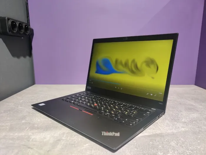 Ультрабук Lenovo ThinkPad T490s / 14" (1920x1080) IPS / Intel Core i5-8250U (4 (8) ядра по 1.6 - 3.4 GHz) / 16 GB DDR4 / 240 GB SSD / Intel UHD Graphics / WebCam б/в - зображення 3