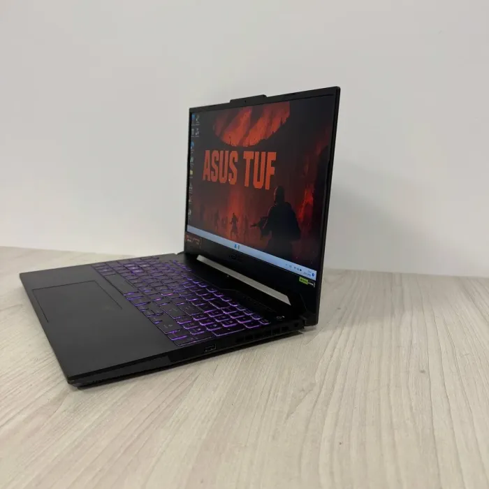 Ігровий ноутбук Б-клас Asus TUF Gaming F15 FX507ZI / 15.6" (1920x1080) IPS / Intel Core i7-12700H (14 (20) ядер по 3.5 - 4.7 GHz) / 16 GB DDR5 / 512 GB SSD NVMe / nVidia GeForce RTX 4070, 8 GB GDDR6, 128-bit / WebCam б/в - зображення 5