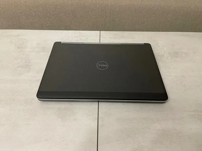 Мобільна робоча станція Б-клас Dell Precision 7510 / 15.6" (1920x1080) IPS / Intel Core i7-6820HQ (4 (8) ядра по 2.7 - 3.6 GHz) / 16 GB DDR4 / 512 GB SSD / nVidia Quadro M1000M, 2 GB GDDR5, 128-bit / WebCam / miniDP / HDMI б/в - зображення 8