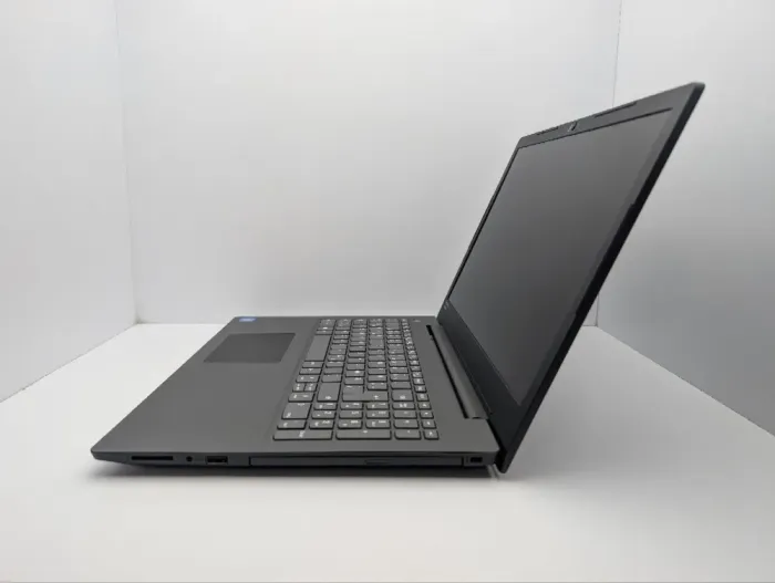 Ноутбук Lenovo IdeaPad V130-15IKB / 15.6'' (1366x768) TN / Intel Celeron 3867U (2 (4) ядра по 1.8 GHz) / 12 GB DDR4 / 500 GB SSD / Intel HD Graphics 610 / WebCam б/в - зображення 5
