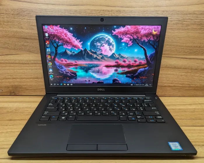 Ультрабук Dell Latitude 7280 / 12.5" (1920x1080) IPS / Intel Core i5-7300U (2 (4) ядра по 2.6 - 3.5 GHz) / 8 GB DDR4 / 256 GB SSD / Intel HD Graphics 620 / WebCam / Windows 10 б/в - зображення 2