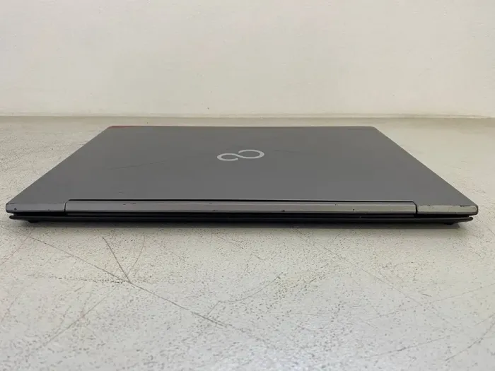 Ноутбук Б-клас Fujitsu LifeBook U745 / 14" (1920x1080) IPS / Intel Core i5-5300U (2 (4) ядра по 2.3 - 2.9 GHz) / 8 GB DDR3 / 128 GB SSD / Intel HD Graphics 520 / WebCam б/в - зображення 7