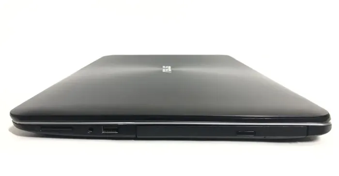 Ноутбук Б-клас Asus F555U / 15.6" (1920x1080) TN / Intel Core i7-6500U (2 (4) ядра по 2.5 - 3.1 GHz) / 8 GB DDR3 / 256 GB SSD / nVidia GeForce 940M, 2 GB DDR3, 64-bit / WebCam / DVD-ROM / Win 10 Home б/в - зображення 5