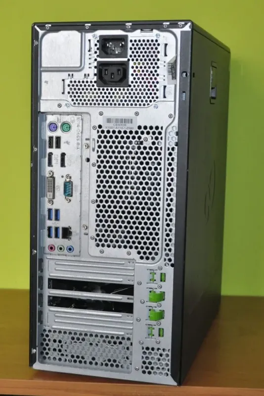 Комп'ютер Fujitsu Esprimo P756 E90 Tower / Intel Core i5-6400 (4 ядра по 2.7 - 3.3 GHz) / 8 GB DDR4 / 120 GB SSD / Intel HD Graphics 530 / DVD-ROM / Windows 11 Pro б/в - зображення 3