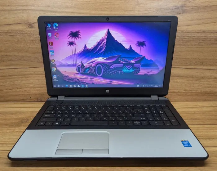 Ноутбук HP 350 G1 / 15.6" (1366x768) TN / Intel Core i3-4005U (2 (4) ядра по 1.7 GHz) / 4 GB DDR3 / 256 GB SSD / Intel HD Graphics 4400 / WebCam / Windows 10 б/в - зображення 2