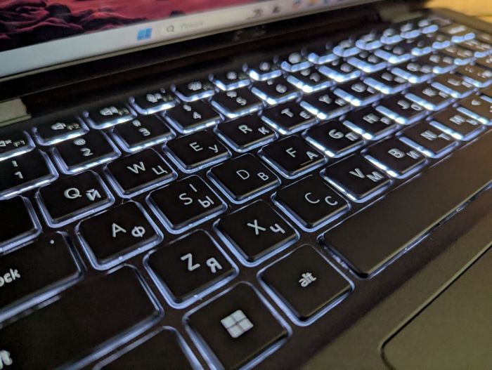 Ультрабук Dell Latitude 7430 / 14" (1920x1080) IPS / Intel Core i7-1265U (10 (12) ядер по 3.6 - 4.8 GHz) / 16 GB DDR4 / 512 GB SSD / Intel Iris Xe Graphics / TouchID / WebCam / Windows 11 б/в - зображення 6