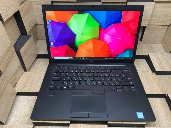 Ультрабук Б-клас Dell Latitude 7480 / 14" (1920x1080) IPS / Intel Core i5-7200U (2 (4) ядра по 2.5 - 3.1 GHz) / 8 GB DDR4 / 256 GB SSD M.2 / Intel HD Graphics 620 / WebCam б/в - зображення 2