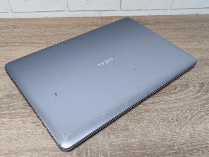 Ноутбук Б-клас Asus VivoBook A540B / 15.6" (1920x1080) TN / AMD A9-9425 (2 ядра по 3.1 - 3.7 GHz) / 16 GB DDR3 / 360 GB SSD / AMD Radeon R5 Graphics / WebCam б/в - зображення 7