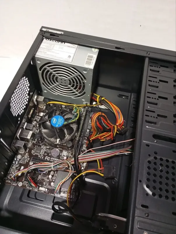 ПК Б-клас Impression Tower / Intel Core i5-4570TE (2 (4) ядра по 2.7 - 3.3 GHz) / 8 GB DDR3 / 320 GB HDD / Intel HD Graphics 4600 / 400W б/в - зображення 6