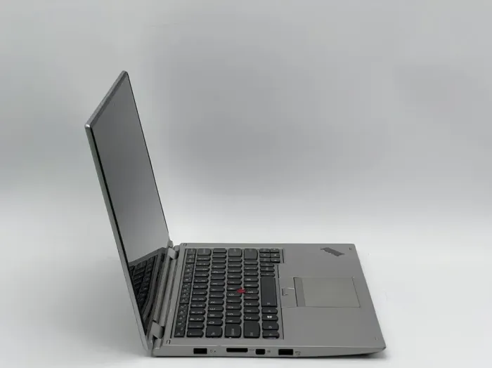 Нетбук Lenovo ThinkPad Yoga 260 / 12.5" (1366x768) TN Touch / Intel Core i5-6200U (2 (4) ядра по 2.3 - 2.8 GHz) / 8 GB DDR4 / 240 GB SSD / Intel HD Graphics 520 / WebCam б/в - зображення 4